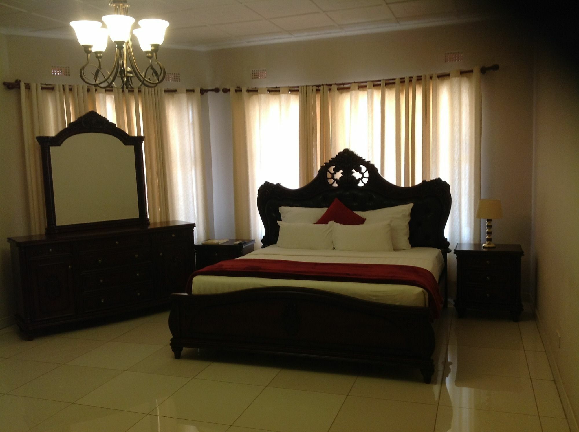 Cypress Executive Lodge Livingstone Exteriér fotografie