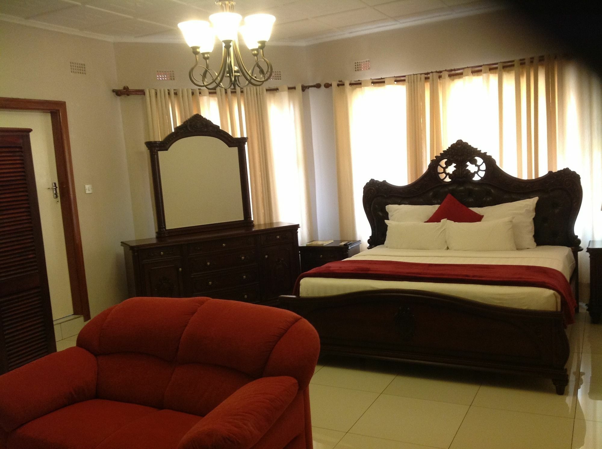 Cypress Executive Lodge Livingstone Exteriér fotografie